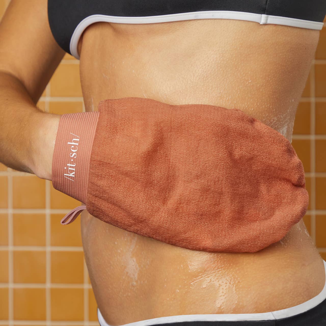 KITSCH Exfoliating Gloves 2pc Set - Black & Terracotta